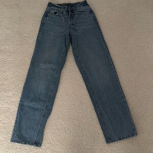 High waisted jeans